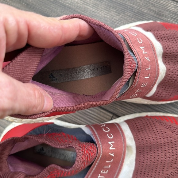 Stella McCartney x Adidas Red/Grey Knit Ultra Boost Sneakers - Picture 12 of 13